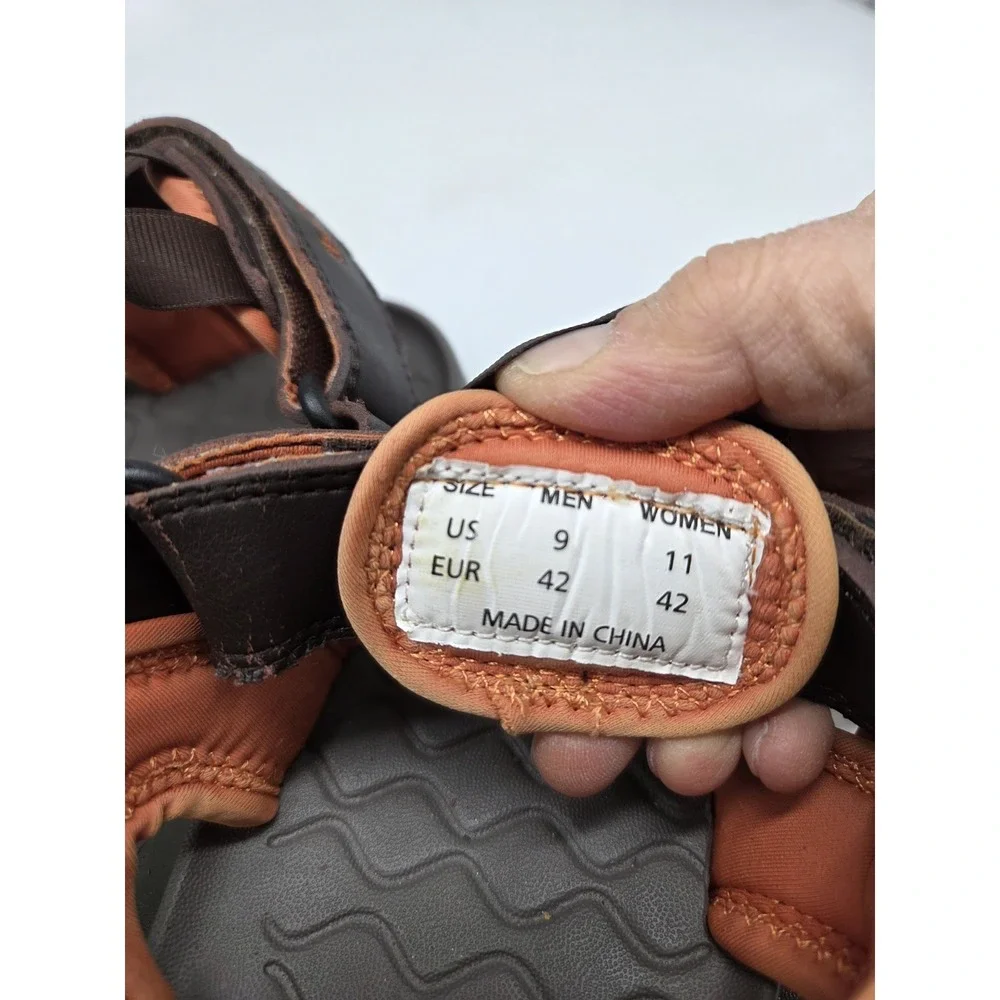 THE SHORE SHOE TSS Men Women Brown orange Stability Sandals SZ M9 W11 beach